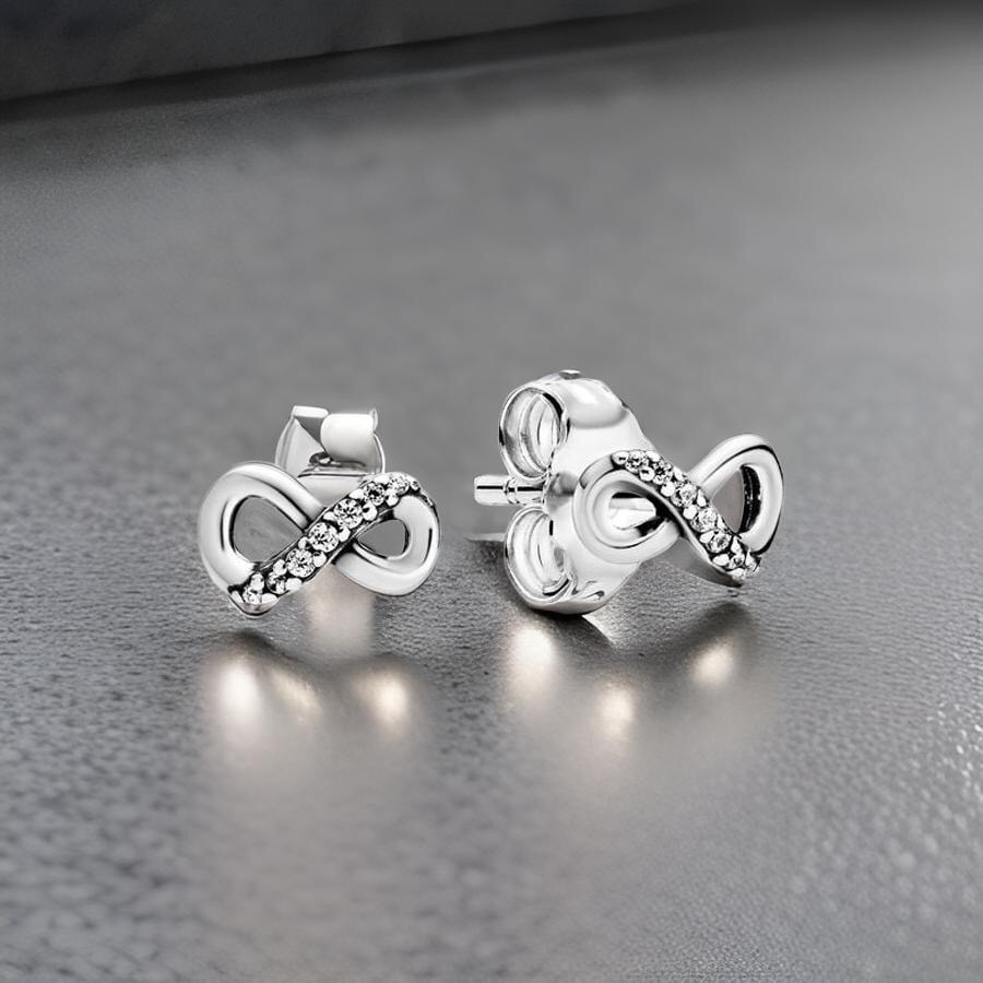 SPARKLE INFINITY STUDS